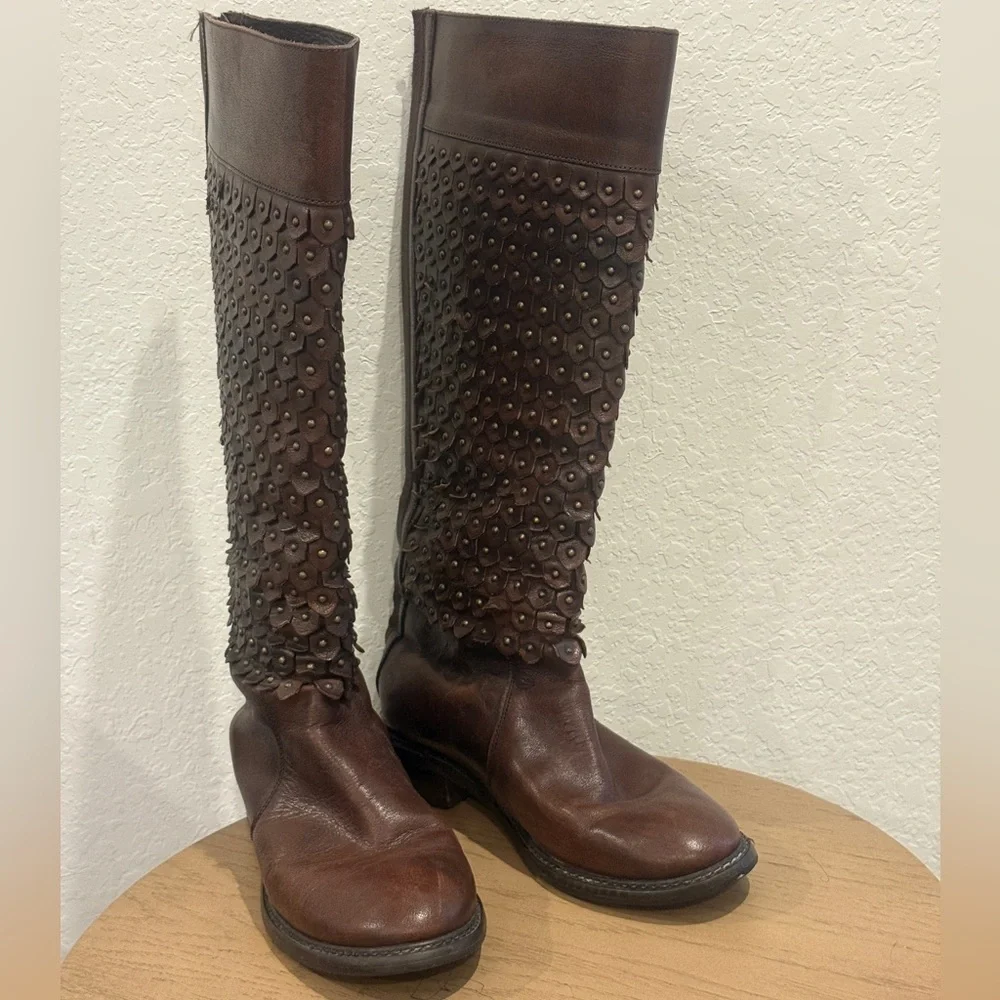 Luichiny Brown Studded Over the‎ Knee Leather Boots